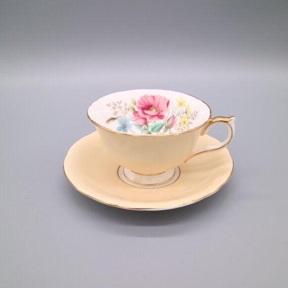 Aynsley Fine Bone China Beige Floral Flowers Vintage Cup & Saucer Set - 3519 - Picture 2 of 6